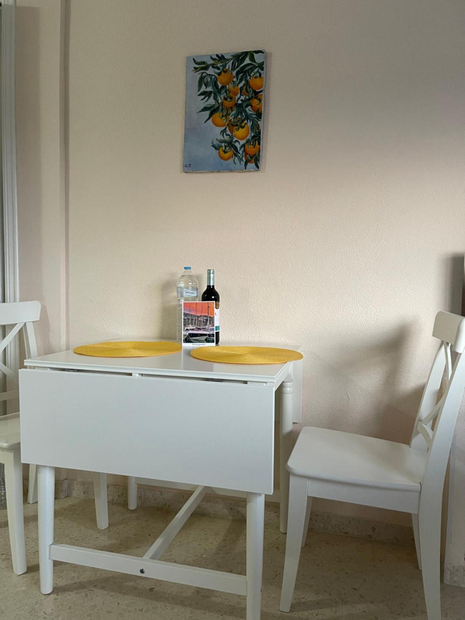 La urbanización cerca del mar Denia Exterior foto
